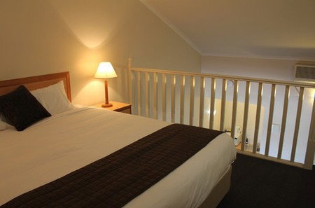 Harbour Sails Motor Inn - Accommodation Daintree 2