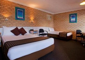 Best Western Kennedy Drive Motel - Accommodation Daintree 2