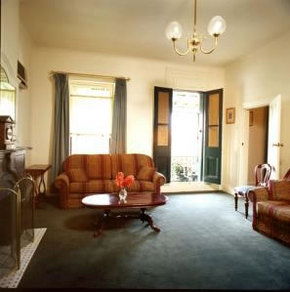 Magnolia Court Boutique Hotel - Accommodation Daintree 1