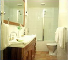 Magnolia Court Boutique Hotel - Accommodation Daintree 2