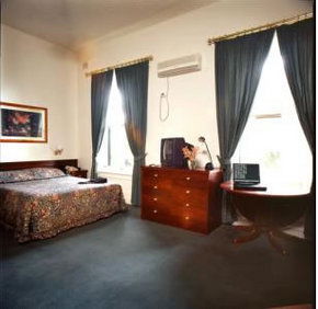Magnolia Court Boutique Hotel - Accommodation Daintree 3