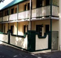 Town Square Motel - Accommodation Daintree