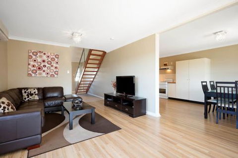 Eden Holiday Rentals - Accommodation Daintree 3