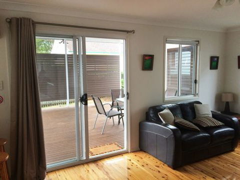 The Blue Cottage On Kent - Accommodation Daintree 6