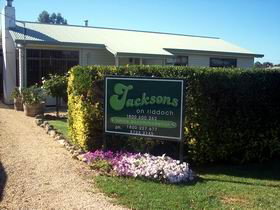 Jacksons On Riddoch - Accommodation Daintree 0