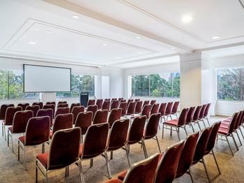 Pullman Melbourne On The Park - Accommodation Daintree 33