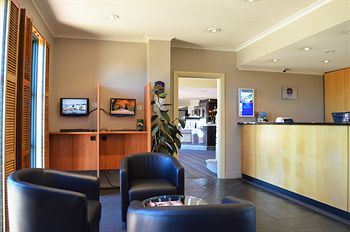 Best Western Plus Buckingham International - Accommodation Daintree 7