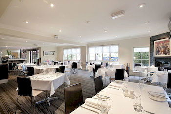 Best Western Plus Buckingham International - Accommodation Daintree 10