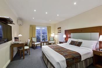 Best Western Plus Buckingham International - Accommodation Daintree 22