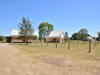Madigan Wine Country Cottages - Accommodation Daintree 27
