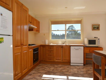Madigan Wine Country Cottages - Accommodation Daintree 69