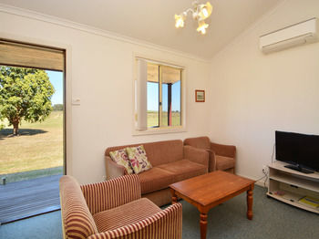 Madigan Wine Country Cottages - Accommodation Daintree 85