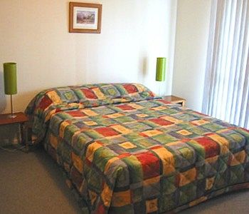 Madigan Wine Country Cottages - Accommodation Daintree 6