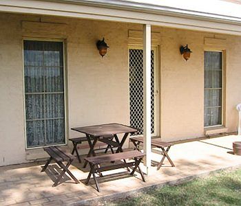 Madigan Wine Country Cottages - Accommodation Daintree 12