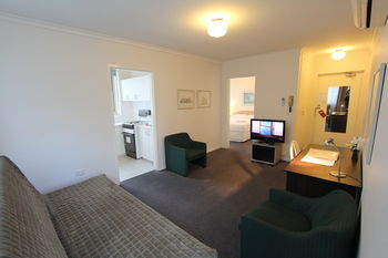 Drummond Apartments Services - Accommodation Daintree 0