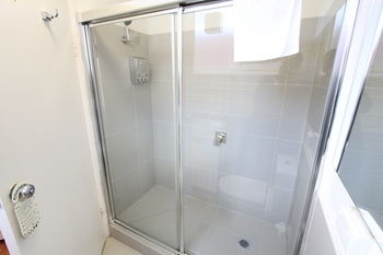 Drummond Apartments Services - Accommodation Daintree 5