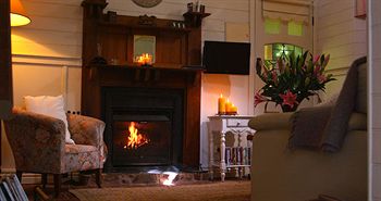 Valley Ranges Getaways - Accommodation Daintree 9