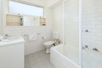 City Edge Serviced Apartments East Melbourne - Accommodation Daintree 44