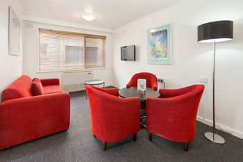 City Edge Serviced Apartments East Melbourne - Accommodation Daintree 61
