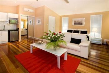 Amore On Buderim Luxury Rainforest Cabins - Accommodation Daintree 15