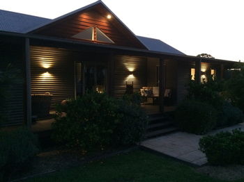 Lilies Luxury Retreats - Accommodation Daintree 26
