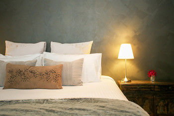 Lilies Luxury Retreats - Accommodation Daintree 35
