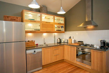 Lilies Luxury Retreats - Accommodation Daintree 38