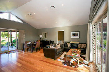 Lilies Luxury Retreats - Accommodation Daintree 41