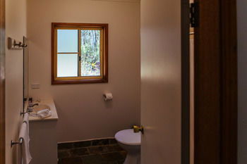 Federation Gardens & Possums Hideaway - Accommodation Daintree 17