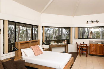 Federation Gardens & Possums Hideaway - Accommodation Daintree 34