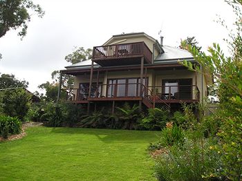 Valley Of The Waters B&B - Accommodation Daintree 4
