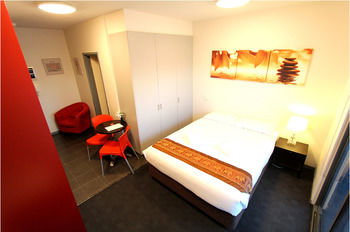 Alston Apartments Hotel - Accommodation Daintree 3