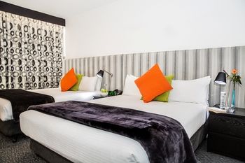 Adara East Melbourne - Accommodation Daintree 4