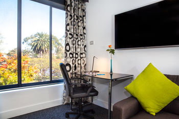 Adara East Melbourne - Accommodation Daintree 8