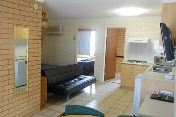 Tumut Valley Motel - Accommodation Daintree 2