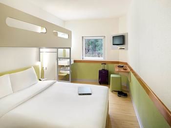 Ibis Budget Fawkner - Accommodation Daintree 23