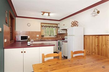 Eagleview Resort - Accommodation Daintree 3