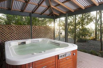 Eagleview Resort - Accommodation Daintree 4