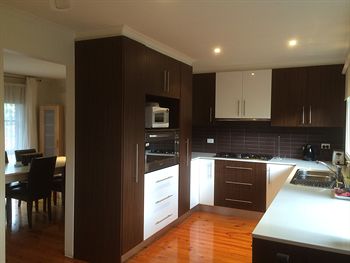 Australian Home Away Doncaster Elgar 2 - Accommodation Daintree 12