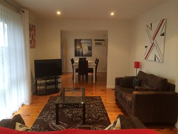 Australian Home Away Doncaster Elgar 2 - Accommodation Daintree 14