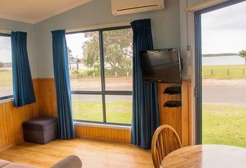 South Coast Retreat - Accommodation Daintree 43