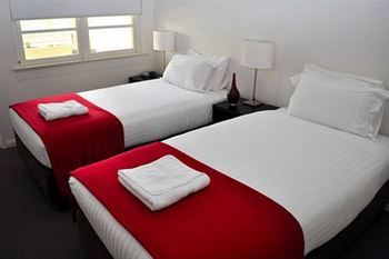 Albert Road Serviced Apartments - Accommodation Daintree 5
