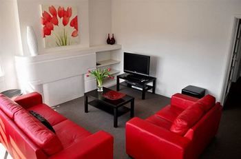 Albert Road Serviced Apartments - Accommodation Daintree 14