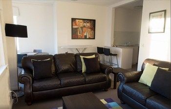 Albert Road Serviced Apartments - Accommodation Daintree 15