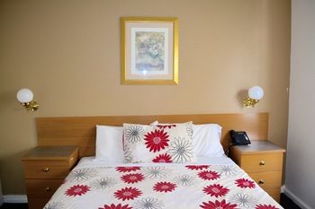 Magnolia Court Boutique Hotel Melbourne - Accommodation Daintree 13