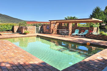 Langbrook Estate Cottages - Accommodation Daintree 0
