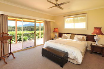 Langbrook Estate Cottages - Accommodation Daintree 12