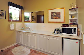 Langbrook Estate Cottages - Accommodation Daintree 22