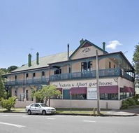 The Victoria amp Albert Guesthouse - Accommodation Daintree