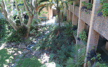 Amg Motel & Serviced Apartments - Accommodation Daintree 3